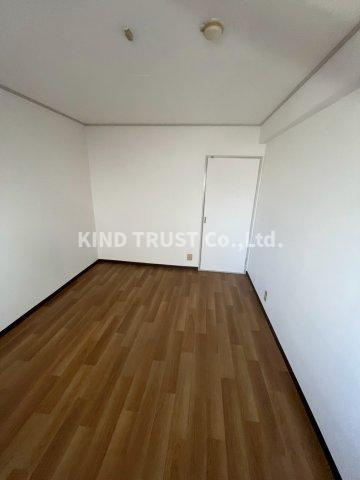 三木シャトーマンションの居間・リビング|ゆったりとしたリビングです