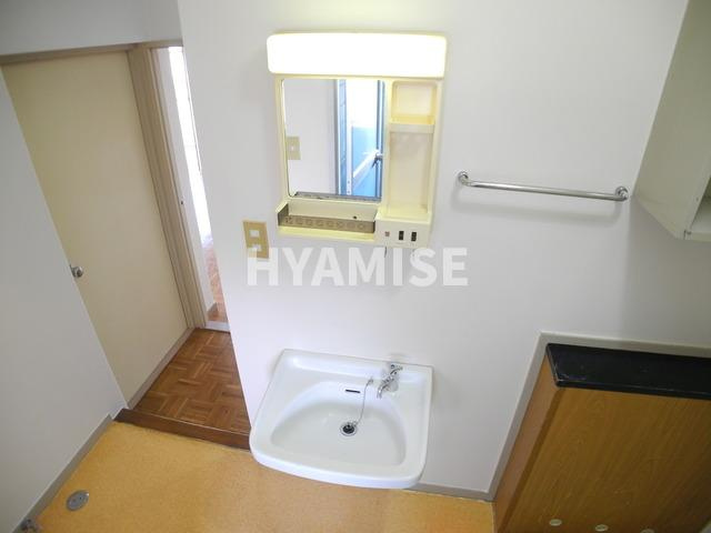 ユートピア城見の洗面所|※同物件同室タイプの写真でございます※現況を優先します※