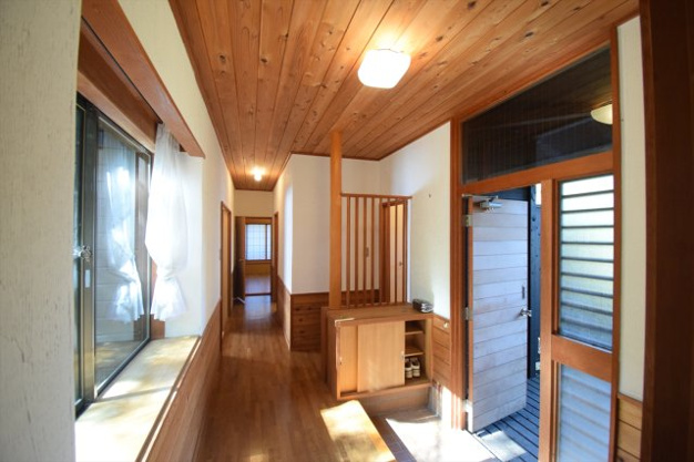 【玄関】 | 天城高原別荘地　戸建