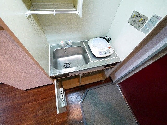 シャンテムーランのキッチン|コンパクトなキッチンで掃除もラクラク