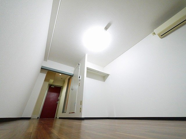 シャンテムーランの居間・リビング|ゆったり過ごせる居間です