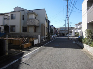 【前面道路含む現地写真】 | 前面道路含む現地写真です