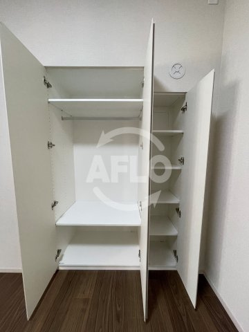 ソルティア東梅田　西天満小学校区の収納|ソルティア東梅田　クローゼット