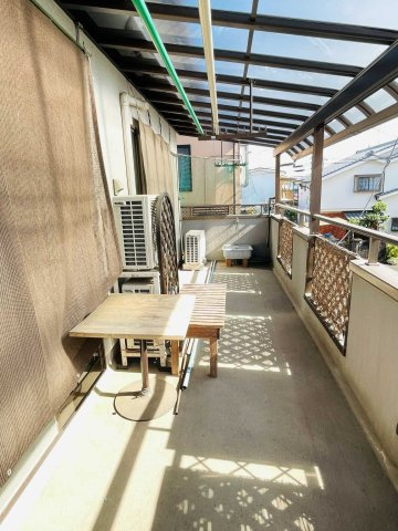 あきる野市野辺　中古戸建のバルコニー|日当たりも良く広々しています！