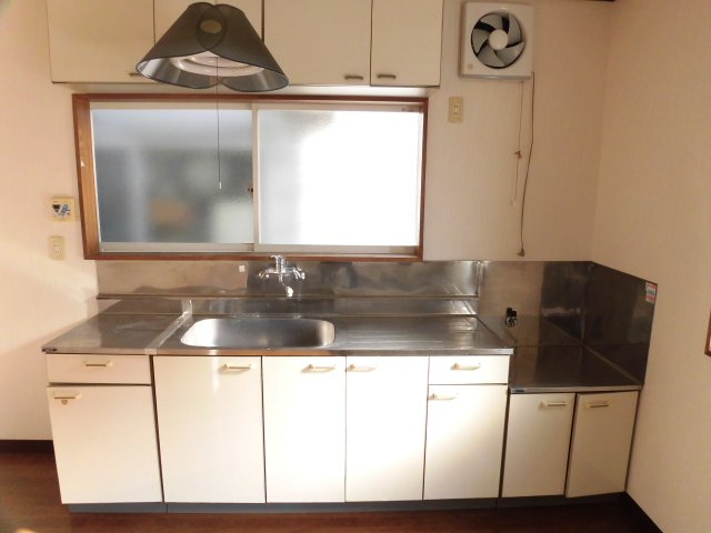 ハイツグレイスＣ棟のキッチン