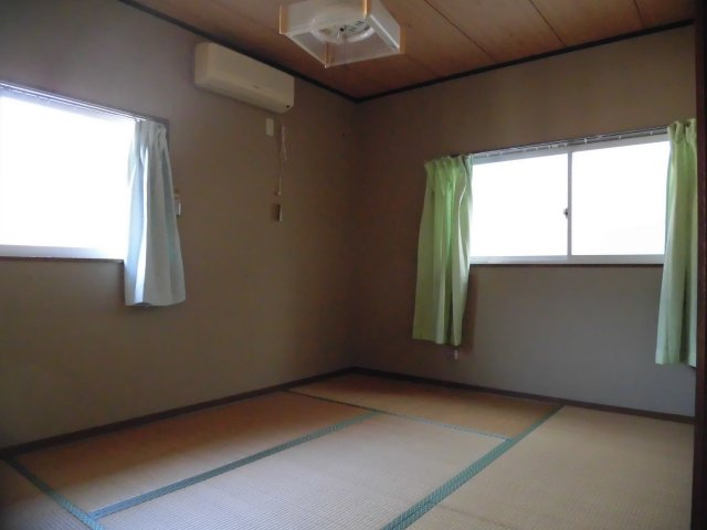 ハイツグレイスＣ棟の和室