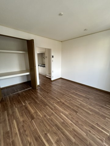 エントピアくるみの居間・リビング|ゆったりとしたリビングです