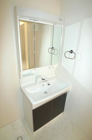 ガーデンの独立洗面台|※別号室の参考写真です。