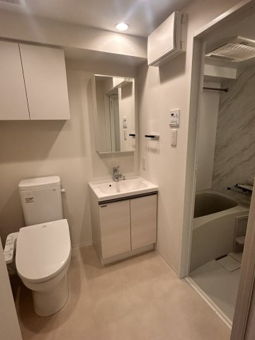 クラリティア文京湯島の洗面所