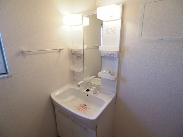 カレント・レジデンスの独立洗面台