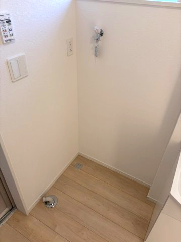 塩尻市大門八番町のランドリースペース