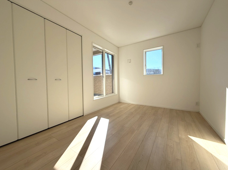 塩尻市大門八番町の洋室