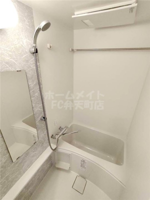 【浴室】 | エスリード弁天町クレール | コンパクトで使いやすいお風呂です