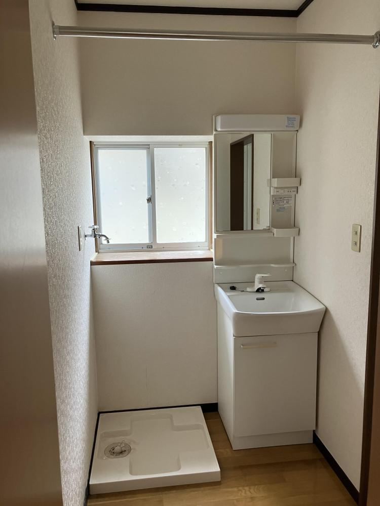 間ノ島一戸建賃貸アパートの洗面所