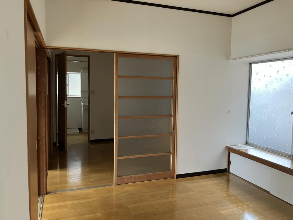 間ノ島一戸建賃貸アパートの居間・リビング