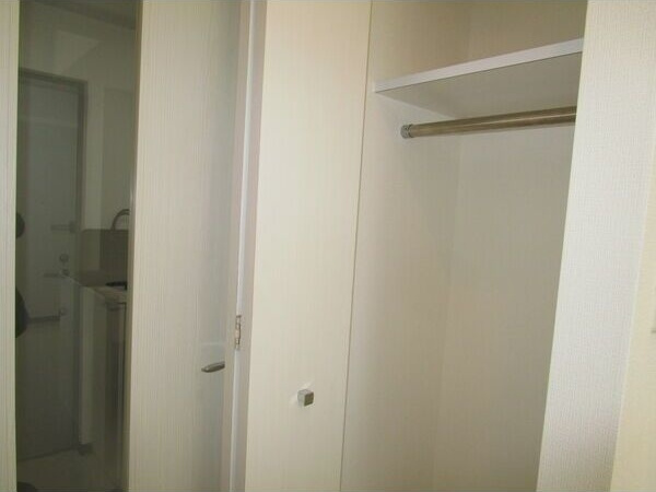 スクエア・アパートメントの収納