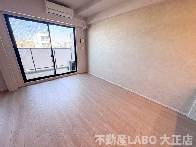 スプランディッド弁天町WESTの寝室