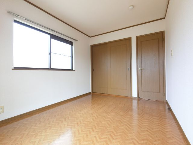 【洋室】 | ※側窓はありません