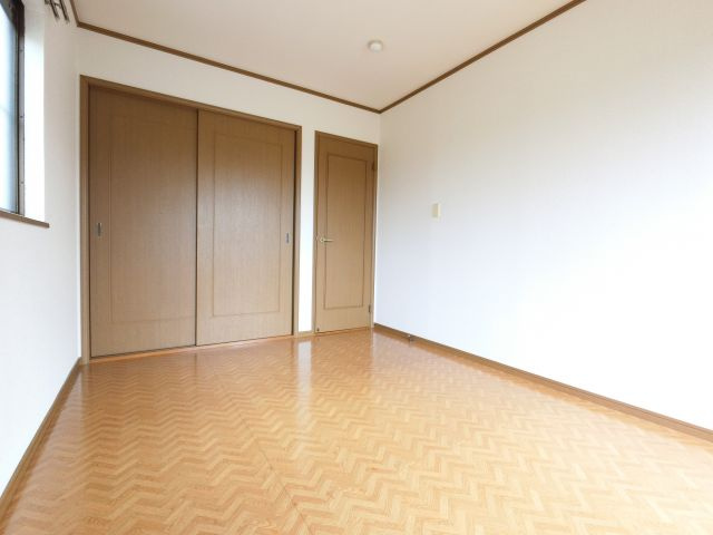 【洋室】 | ※側窓はありません