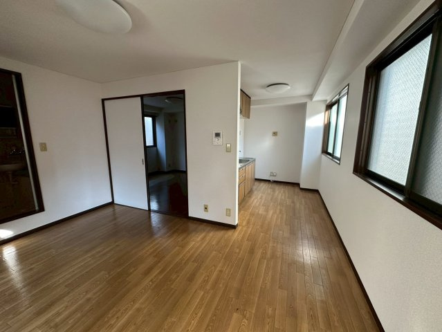 STダジュールの居間・リビング