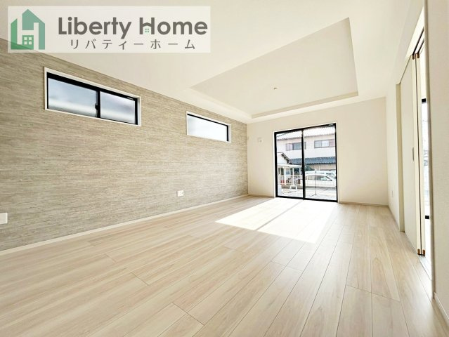 日立市東町3期　新築戸建　2号棟の居間・リビング