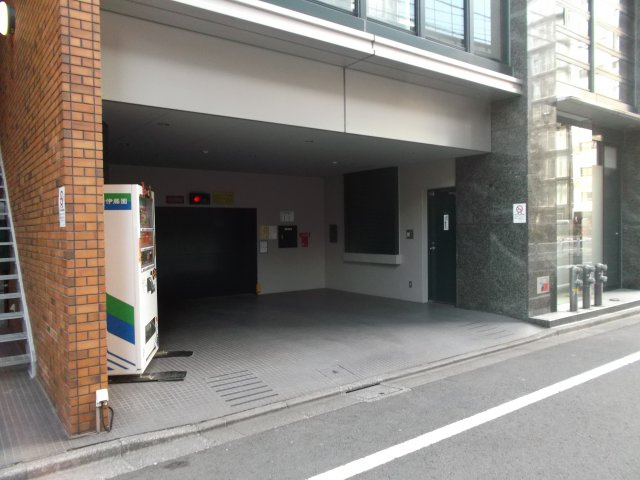 千代田区麹町２丁目の駐車場