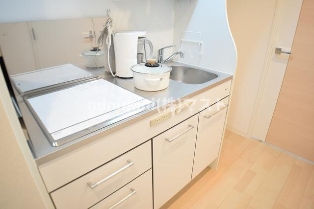 大阪市中央区上汐１丁目の賃貸マンションのキッチン