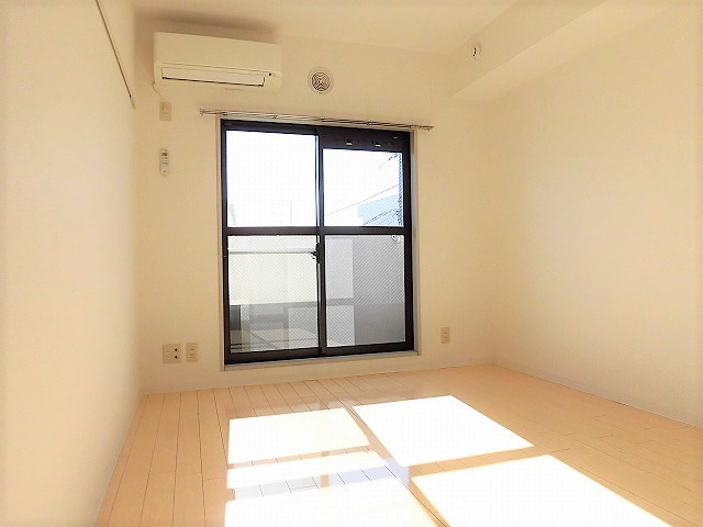 昭島コートエレガンスＥ棟の寝室