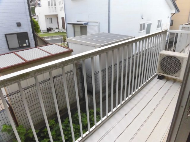 広沢コーポ２のバルコニー