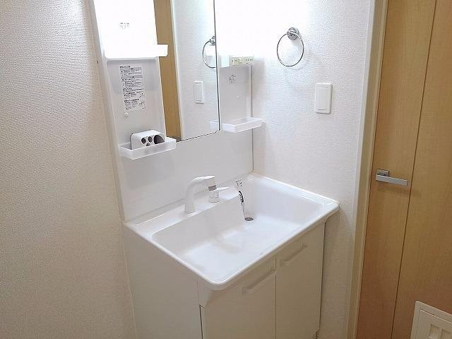 レーヴ・フォルムの洗面所