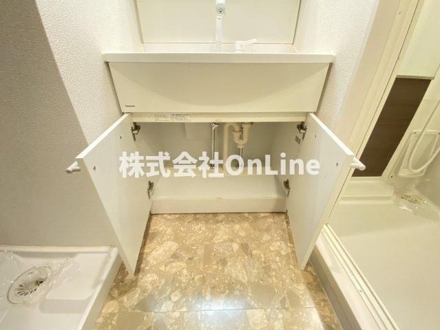 エスコート鶴橋の収納
