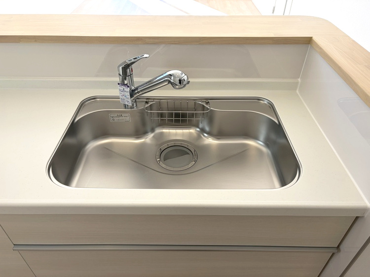 塩尻市大門八番町のキッチン