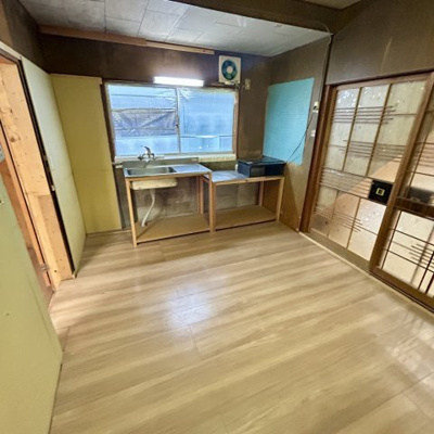 【居間・リビング】 | 長浜市曽根町戸建貸家