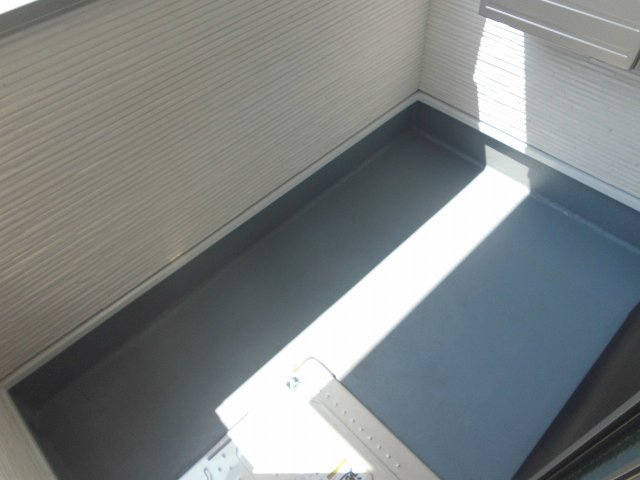 SApt玉津町のバルコニー