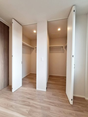 ＦＯＮＴＡＩＮＥ　ＢＬＥＡＵの収納