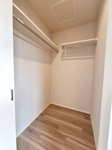 ＦＯＮＴＡＩＮＥ　ＢＬＥＡＵの収納