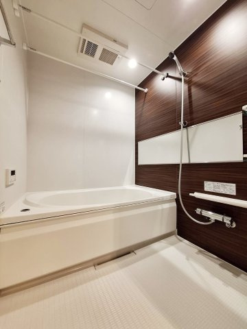 ＦＯＮＴＡＩＮＥ　ＢＬＥＡＵの浴室