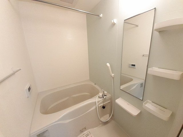 カルムメゾンの浴室