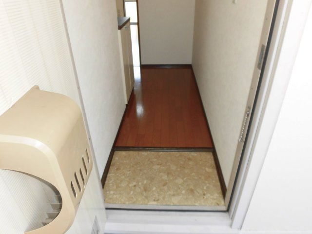 あらいコーポ（境野）の玄関|姿見鏡付いてます