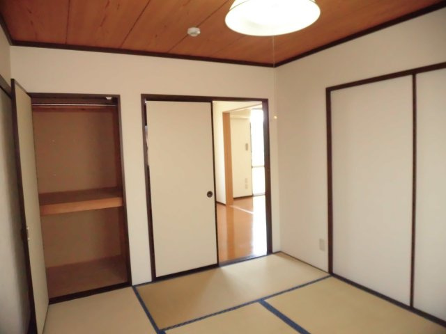 あらいコーポ（境野）の和室