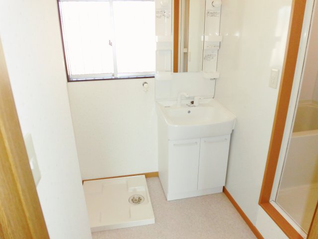 あらいコーポ（境野）の洗面所|室内洗濯機置き場