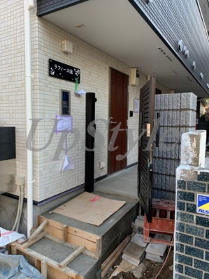 【エントランス】 | ラフィーヌ雅