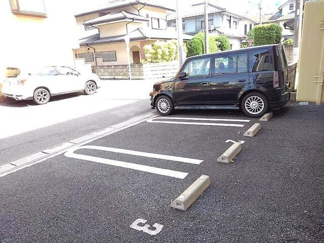 ベル・ウッドの駐車場