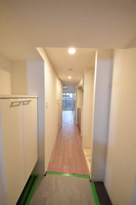 【玄関】 | セレニテ三宮プリエ | 反転タイプ