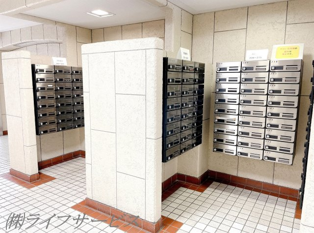 【設備】 | レックスタウン新高２号館 | メールボックス