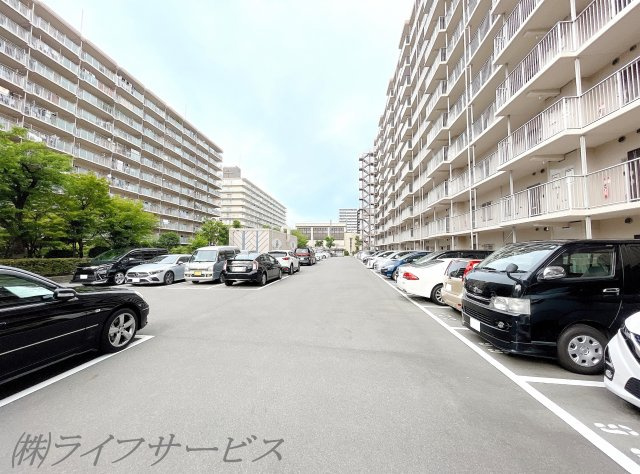 【駐車場】 | レックスタウン新高２号館 | 敷地内駐車場空有