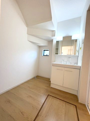 【洗面所】 | 糸島市潤3丁目3期　3号棟（全5棟）【仲介手数料無料・0円】 | 現地写真。