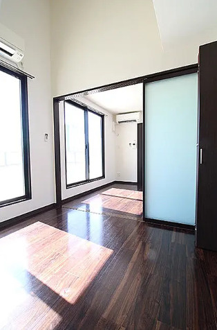 ラ・フォーレ松ヶ枝町Ⅲの居間・リビング|ラ・フォーレ松ヶ枝町III　洋室