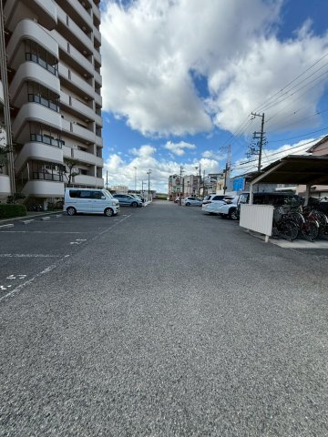 シャルマンフジ住之江公園・アミューゼの駐車場