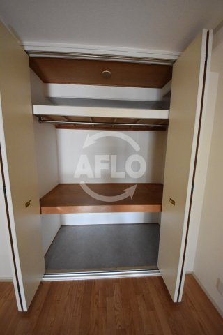 アストレア内淡路の収納|アストレア内淡路　クローゼット